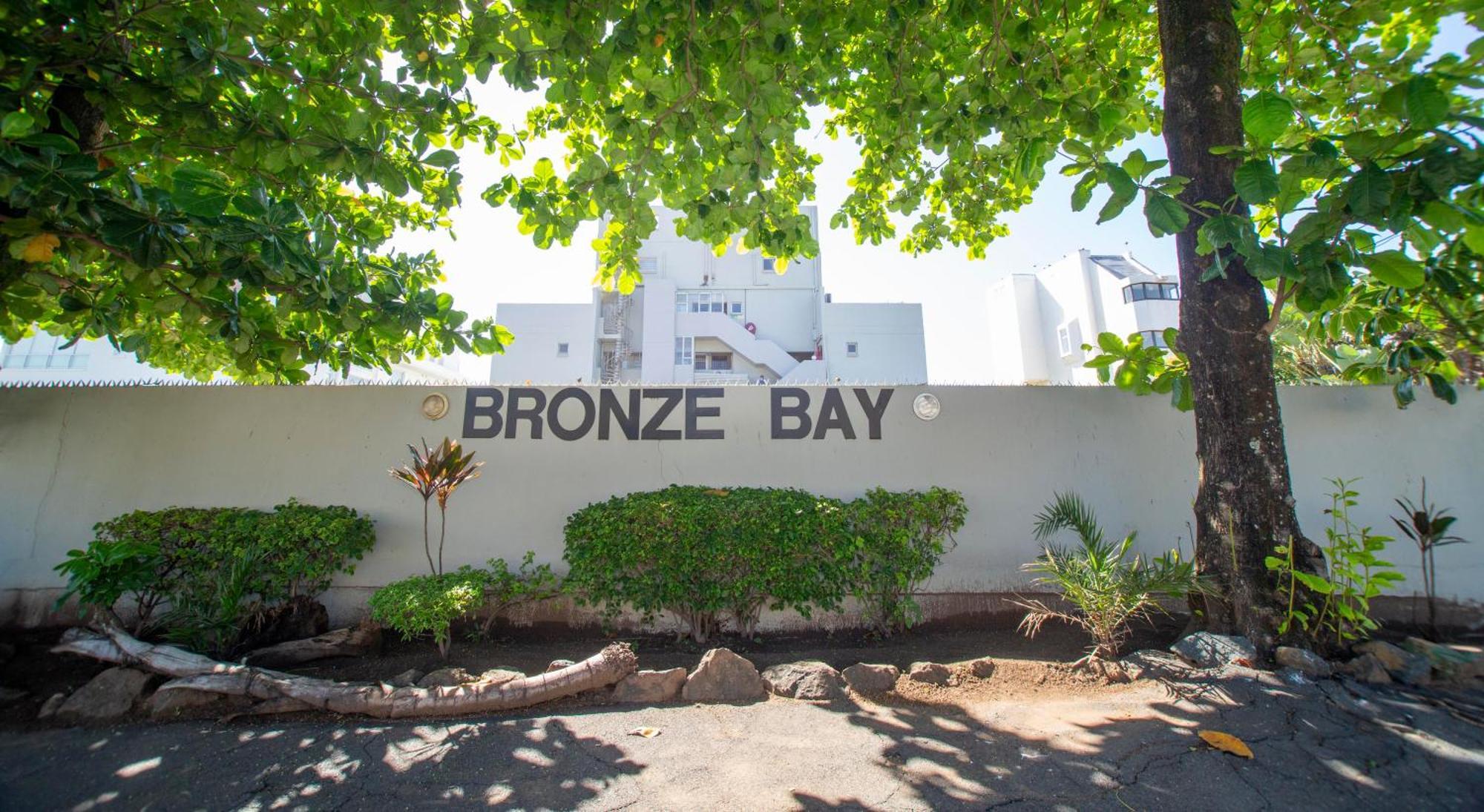 Апартаменти 9 Bronze Bay Дурбан Екстер'єр фото